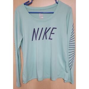 Nike Womens Shirt Large Light Green Long Sleeve Athletic crew neck